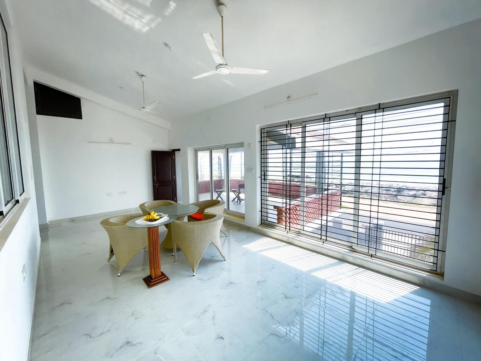 Gintara Beach Homestay By Evaddo Kalyanpur Exterior photo